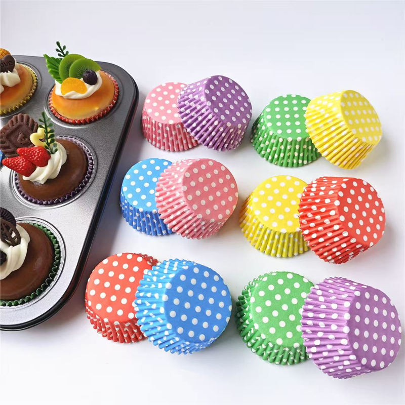 100 Buah Alas Kertas Kue Polka - Kitchen Baking Paper ulasan dan harga